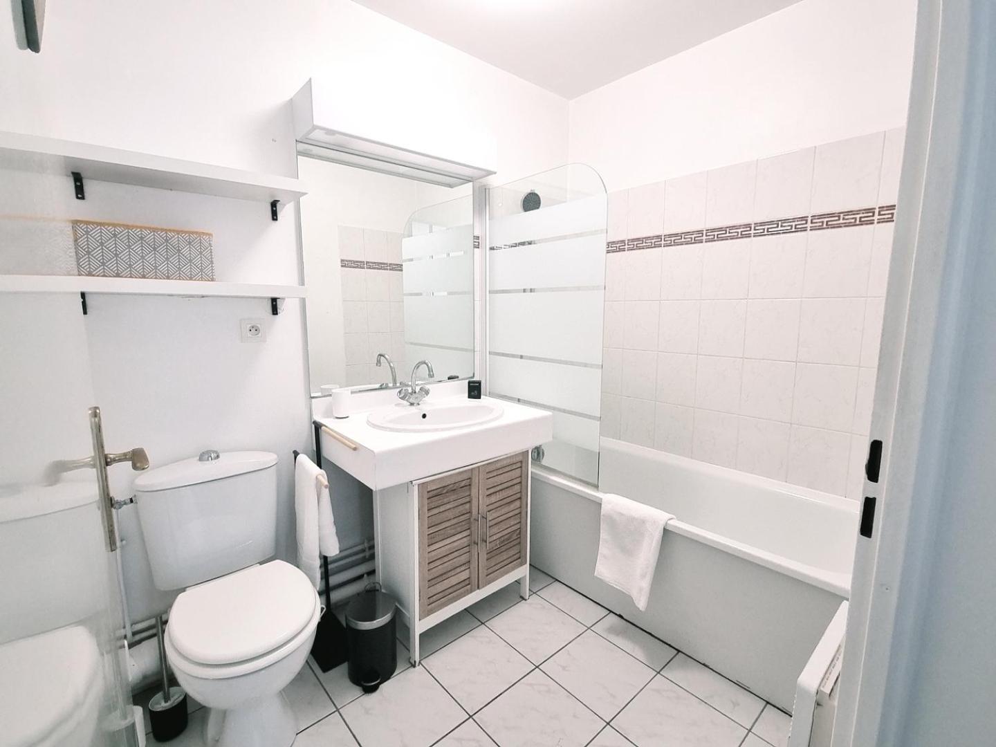 Appartement Disneyland 4 Personnes Serris Exteriör bild